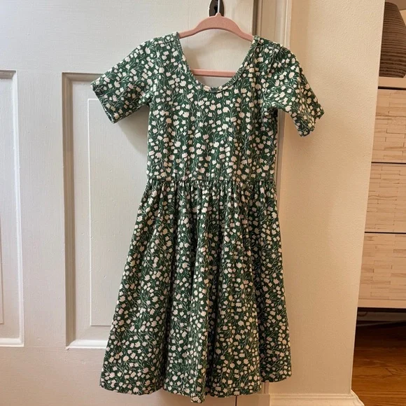 Alice + Ames Short Sleeve Ballet Dress, Size 5 - Picture 1 of 5